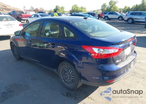 2012 Ford Focus Se z USA, uszkodzony, nr VIN 1FAHP3F22CL140228